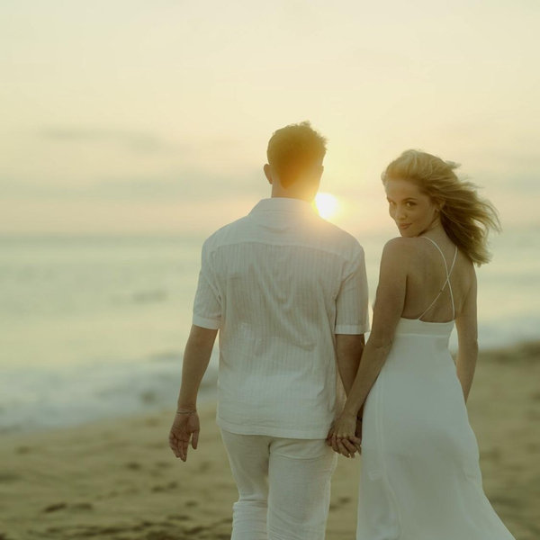 Julia Wilson and Samuel Wayman's Wedding Website