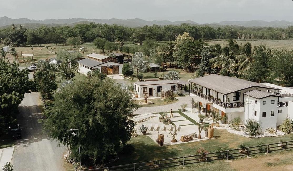 The Wedding Website of Julisa Quinones and Justin Morales