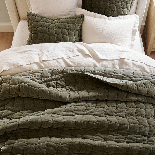 Cozy Cloud Quilt, Full/Queen, Loden