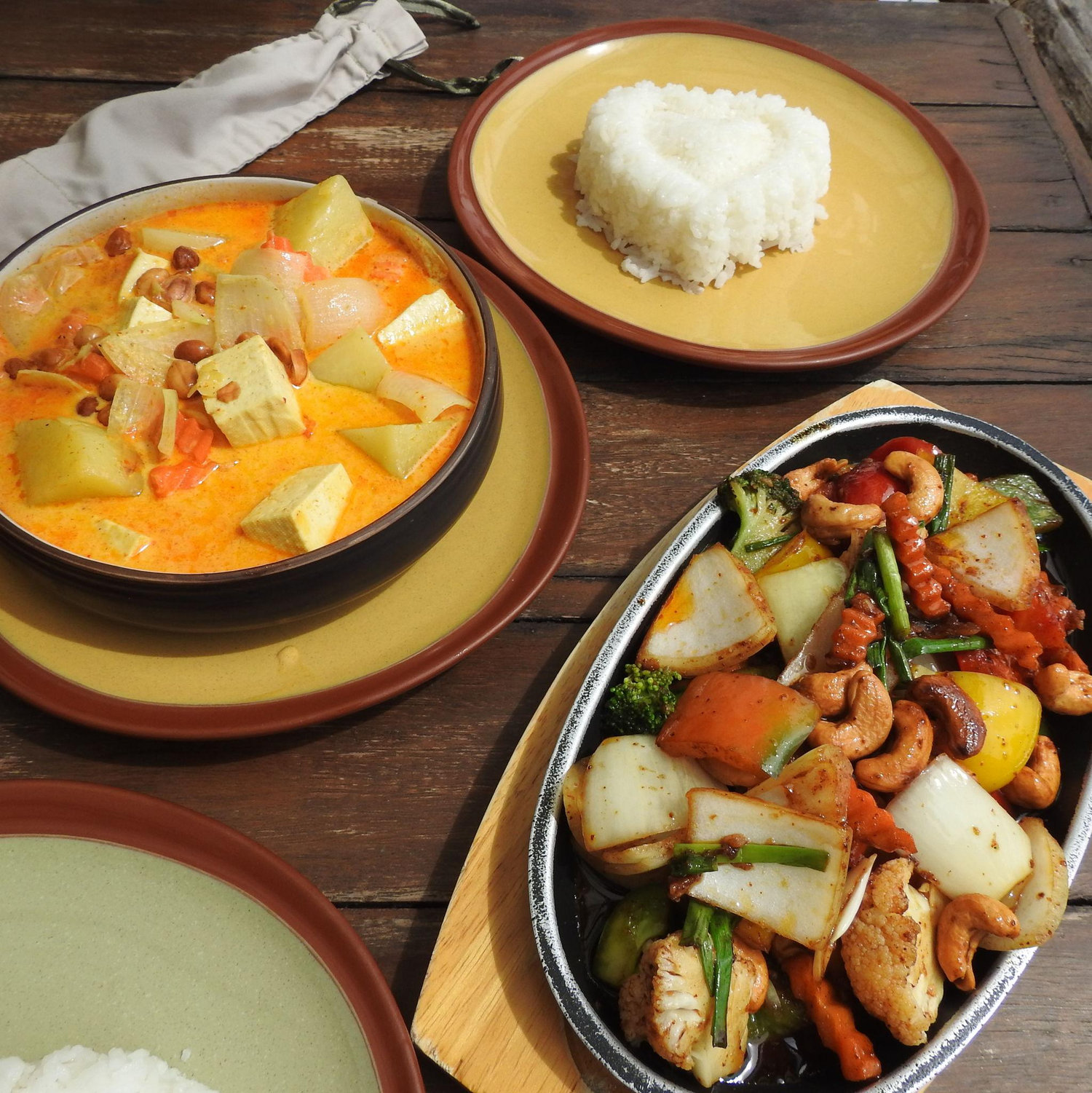 Massaman Curry and Cashew Nut Stir Fry