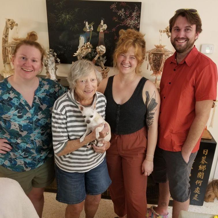 The South Florida Cutler clan kept us well-fed and consistently mopped the floor with us at dominos.