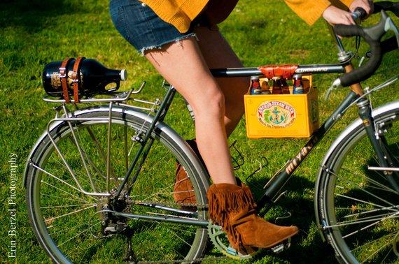 Bike Beer Holder - The "6-Pack Frame Cinch" - Leather Bicycle Beer Carrier
