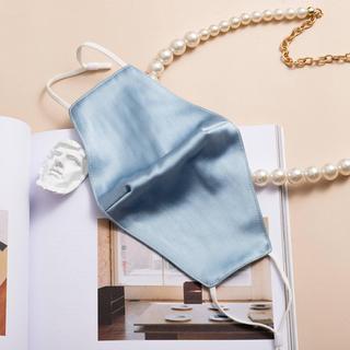 Lily Satin Face Mask