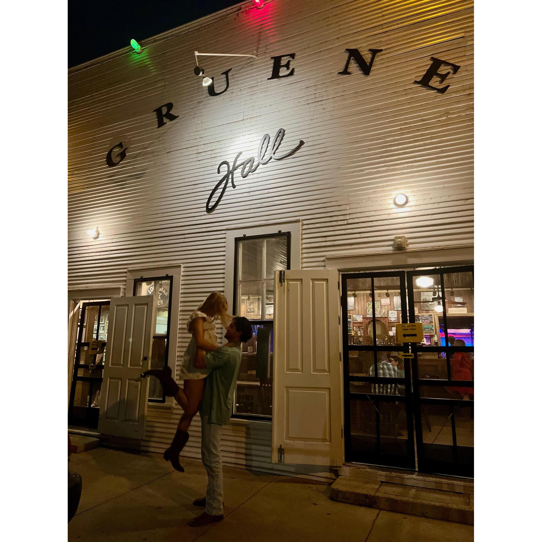 Date in Gruene!