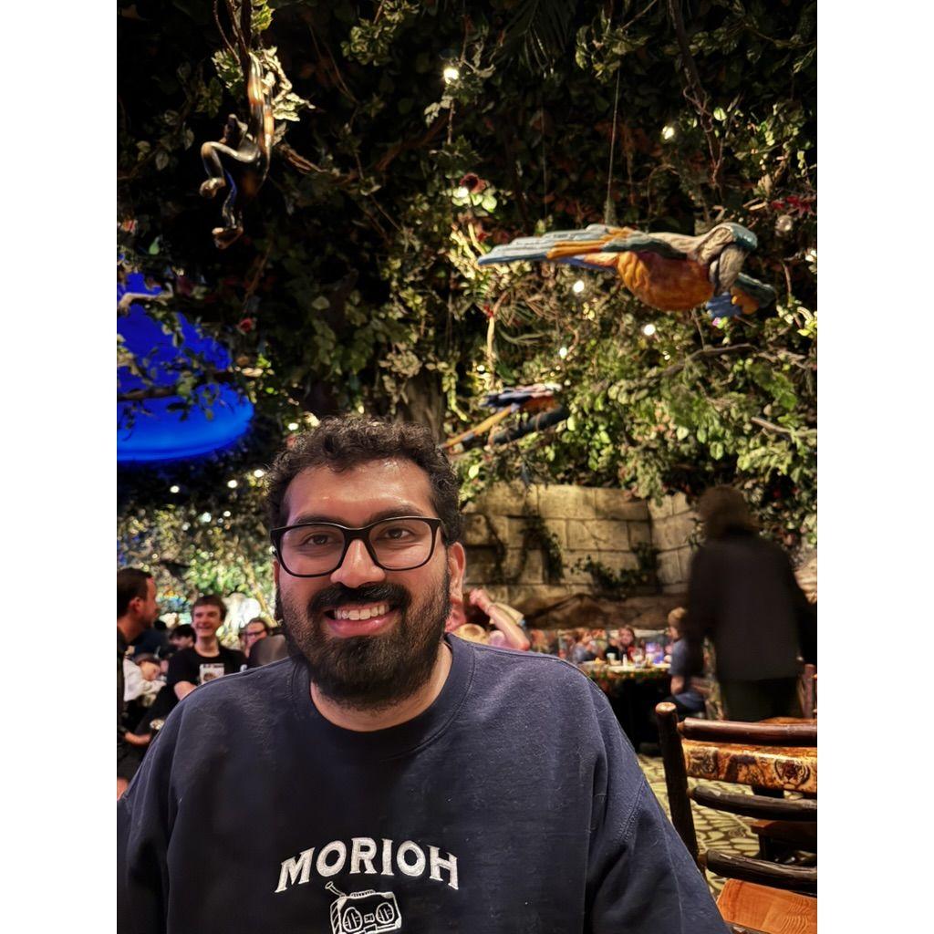 Valentine's Day 2025 at Rainforest Cafe