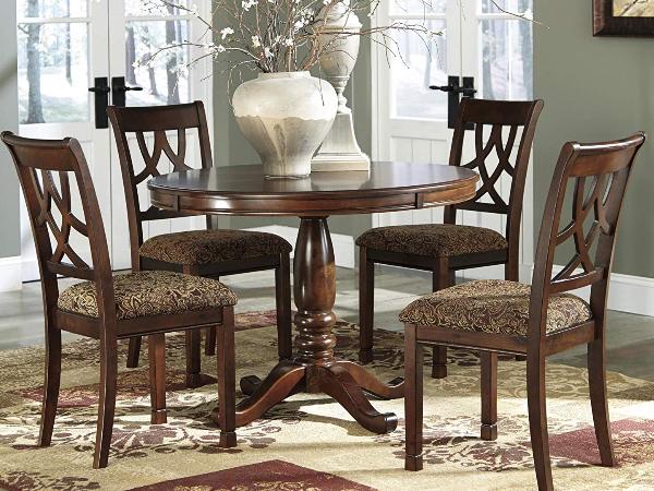 2 Dining roon chairs