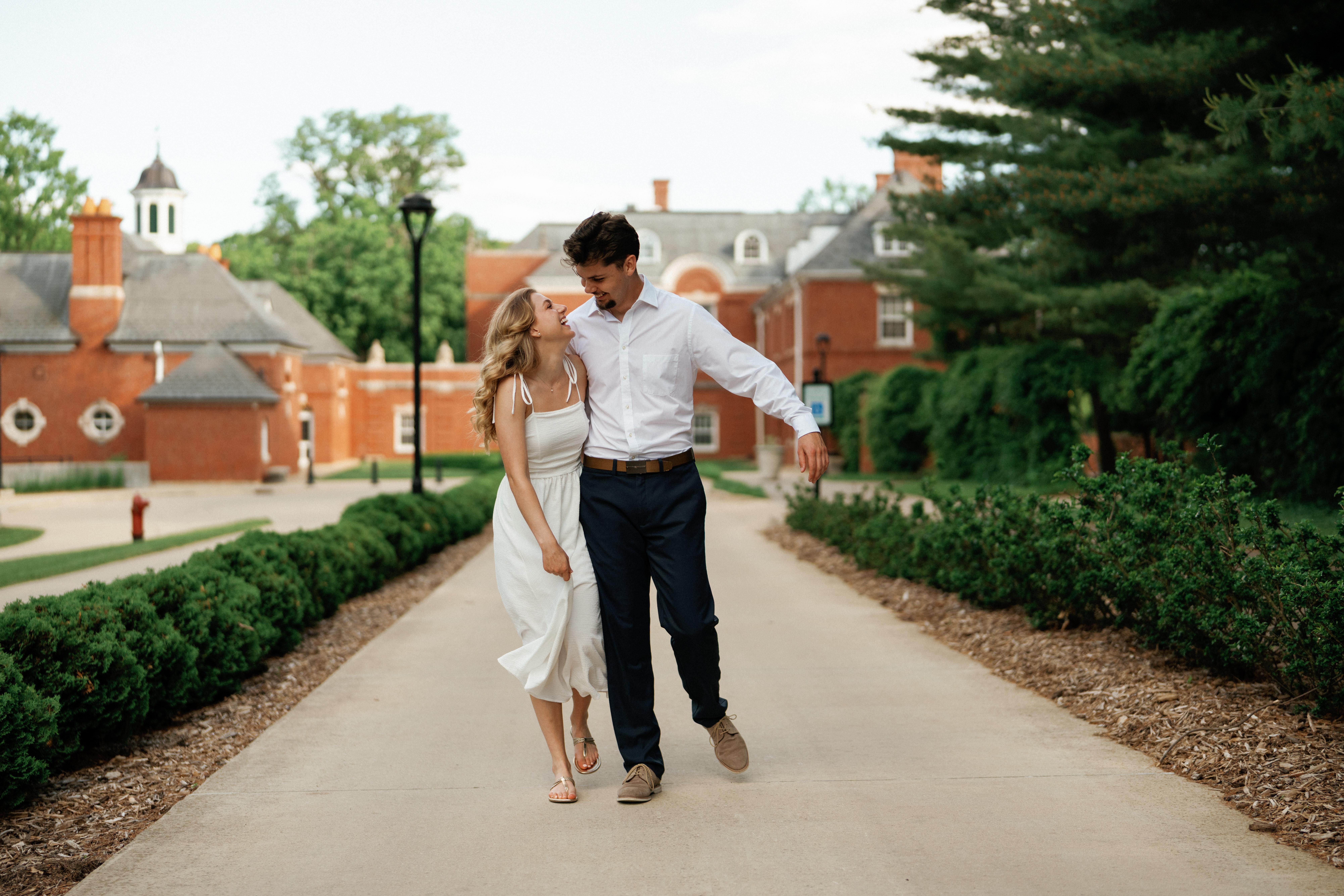 The Wedding Website of Elizabeth Hanson and Gage Williams