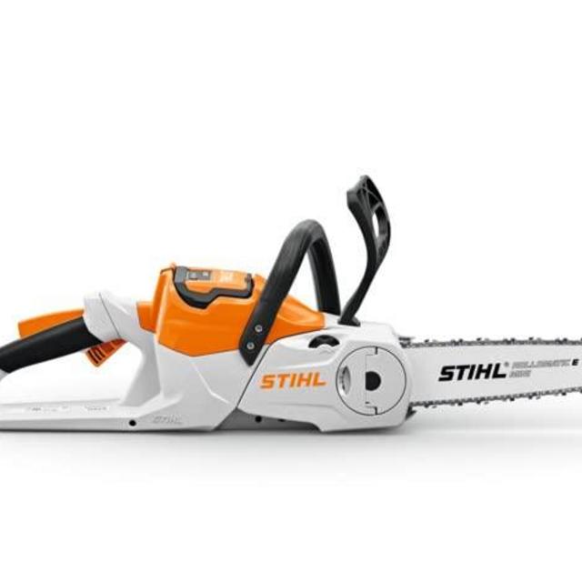 Stihl MSA60.0 C-B Cordless Chainsaw Lightweight and Comfortable to Use - For Occasional Green Care & Easy Crafts