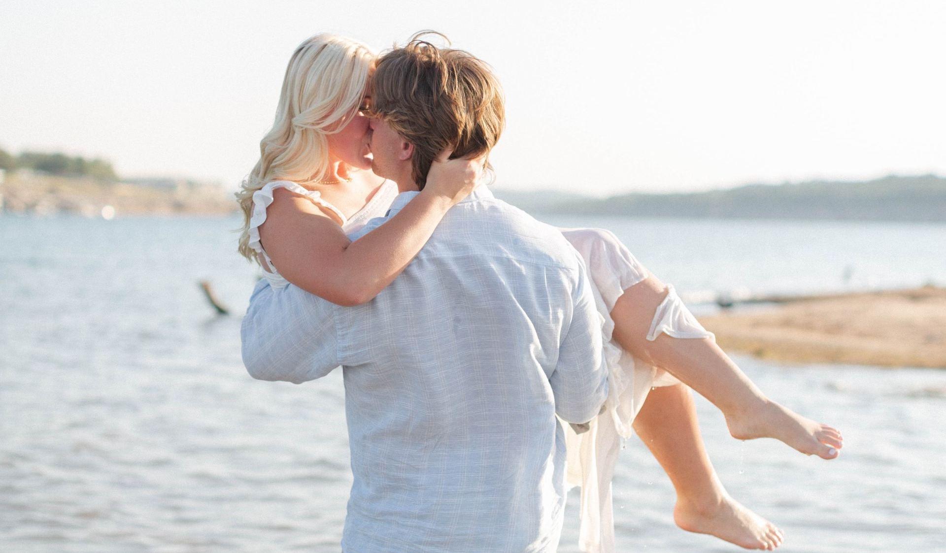 The Wedding Website of Jaclyn Helton and Carson Byrd