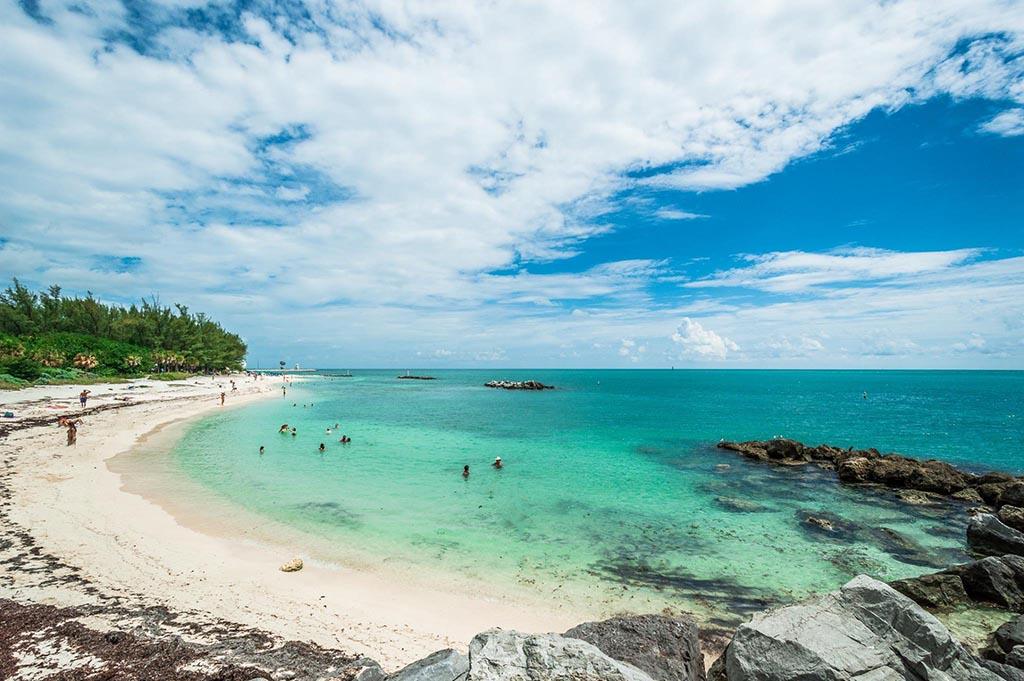 The Wedding Website of kara henderson and alex greenspon