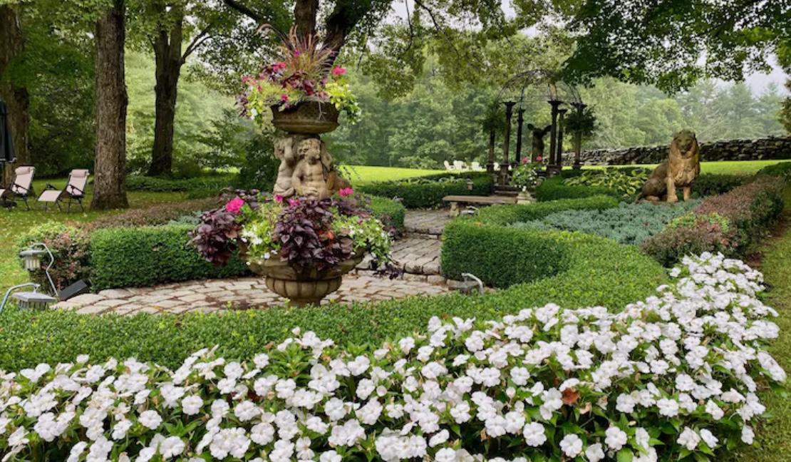 The Wedding Website of Samantha Richards and David Coburn