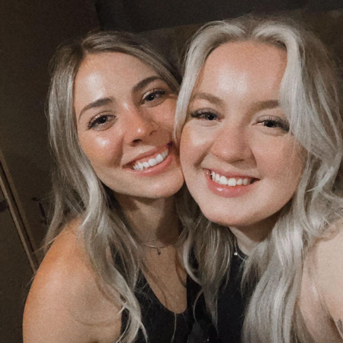 Chloe and Chey in Kansas City, MO