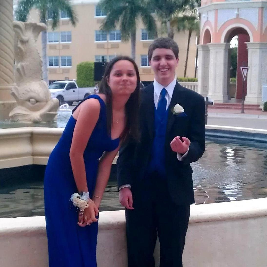Senior Prom, 2012