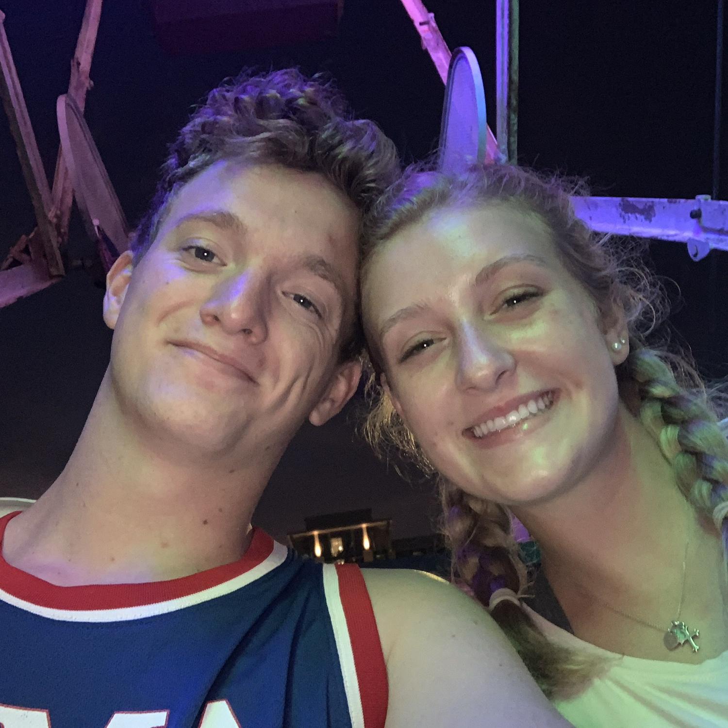 A fun day of country concerts and Ferris wheel rides!