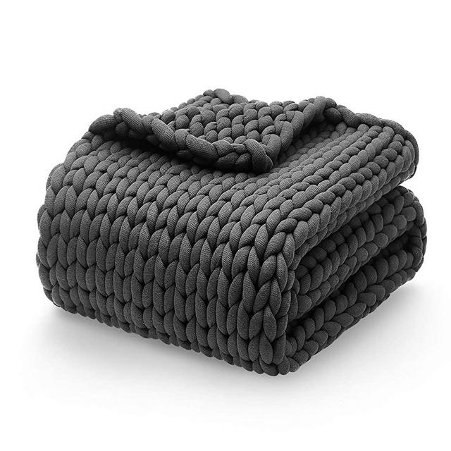 YnM Knitted Weighted Blanket, Hand Made Chunky Knit Weighted Throw Blanket for Sleep, Stress or Home Décor, Rest and Relax in Style with YnM's Breathable Weighted Blankets (Dark Grey, 50''x60'' 10lbs)