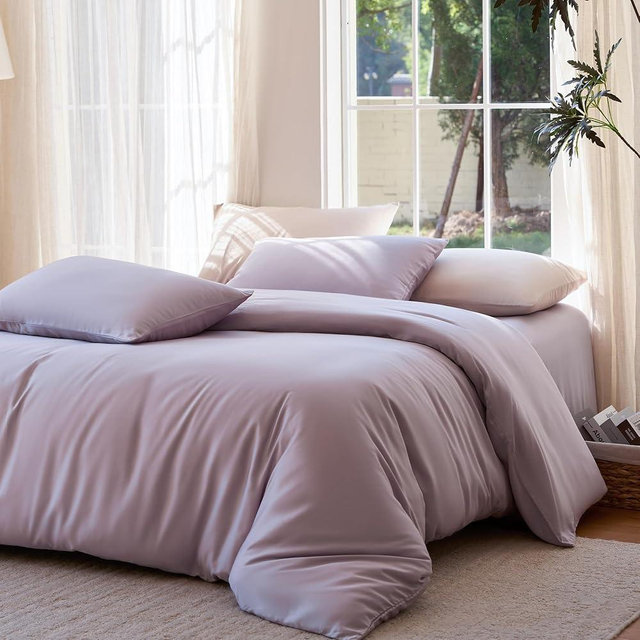 DOZ Duvet Cover Set, 100% Viscose derived from Bamboo, Organically Grown, Buttery Soft, Cooling Duvet Covers, High GSM, 1 Duvet Cover and 2 Pillowcases, 90"x90" (Lavender, Full/Queen)