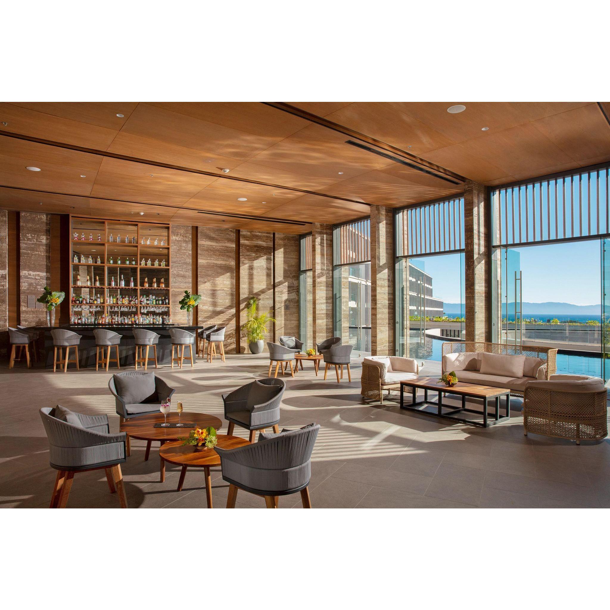 Lobby Bar