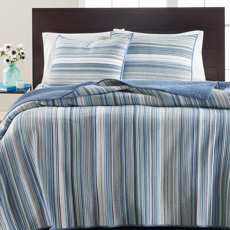 Martha stewart blankets and quilts hot sale