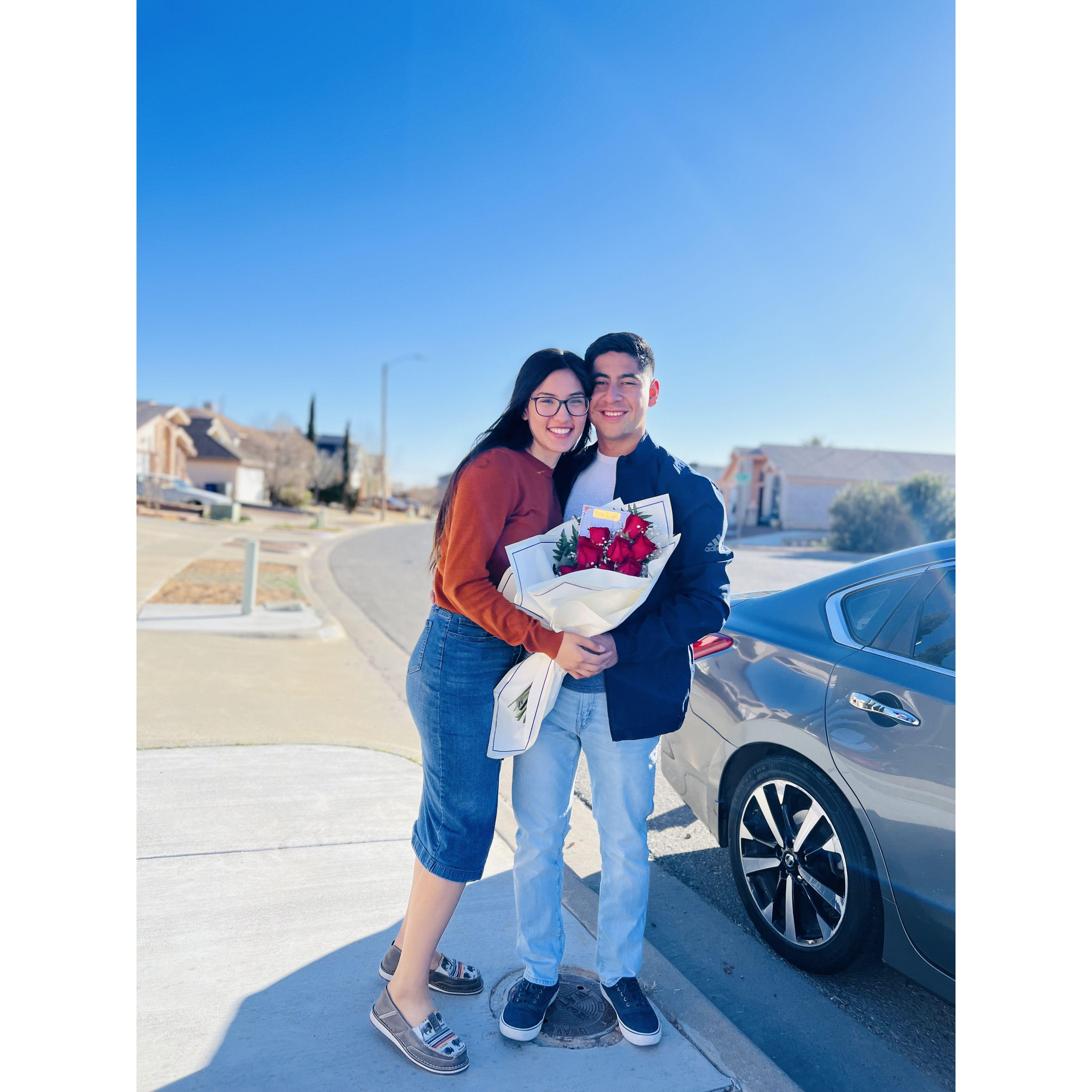 This day he asked me to be his partner. Este dia me pregunto que fuera su novia.