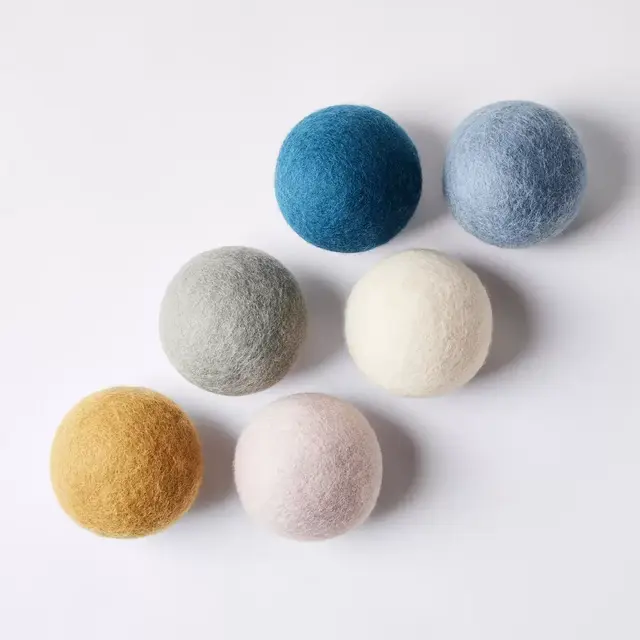 Five Two Wool Dryer Balls