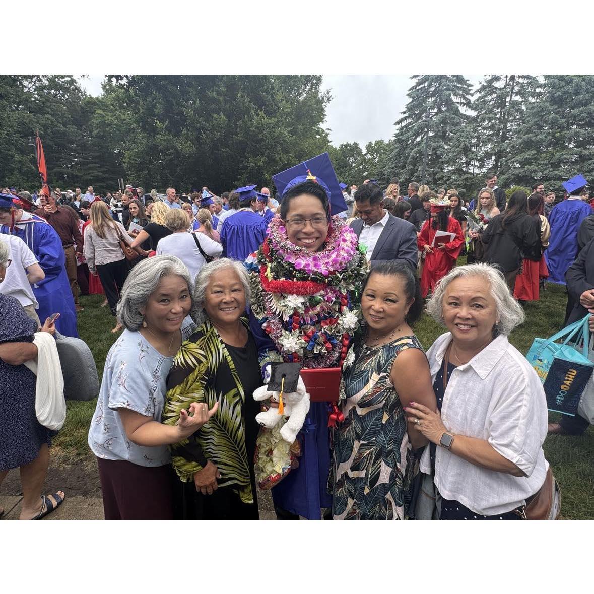 Bicoy family (mom + 3 aunties ~ missing a bunch)
