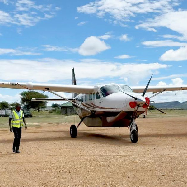 Serengeti Bush Plane Flight