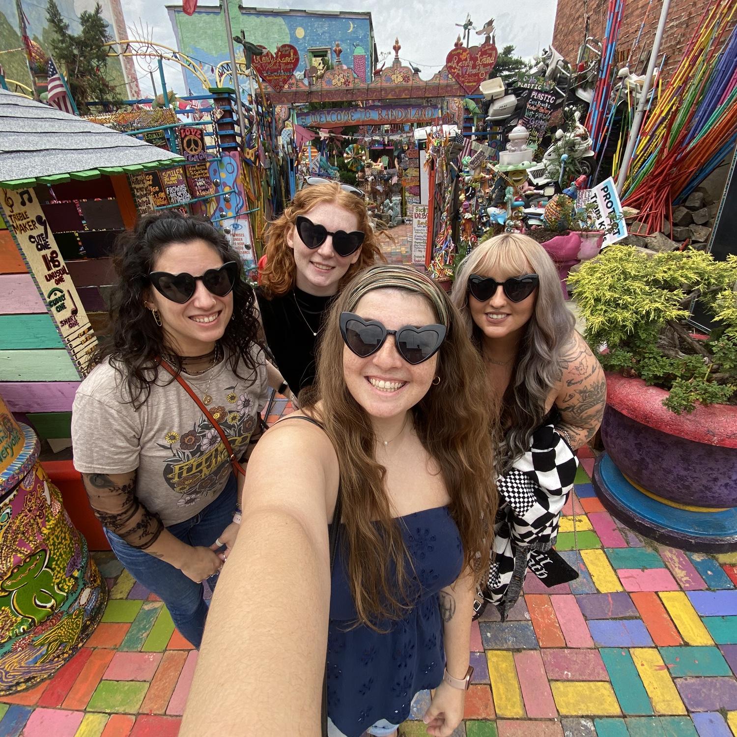 Bat-cherolette party 🦇