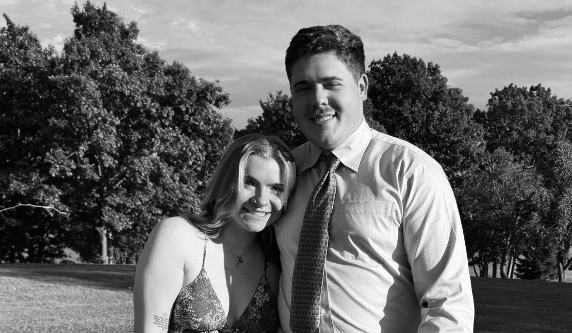 The Wedding Website of Hanna DeLuca and Keagan Piers