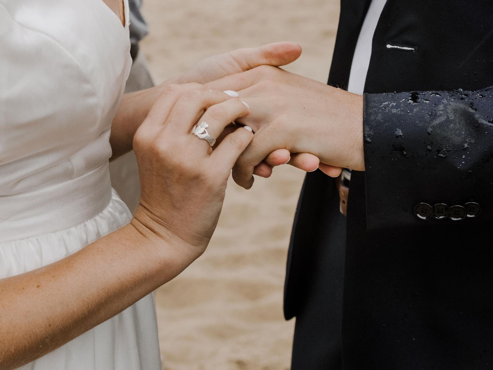 The Wedding Website of Maggie Farrell and Jeff Trivella