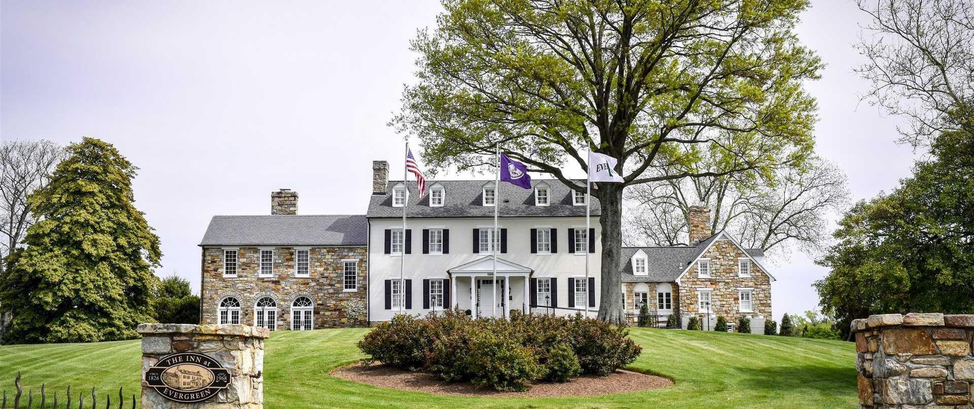 The Wedding Website of Kara Norman and Conner Heustis