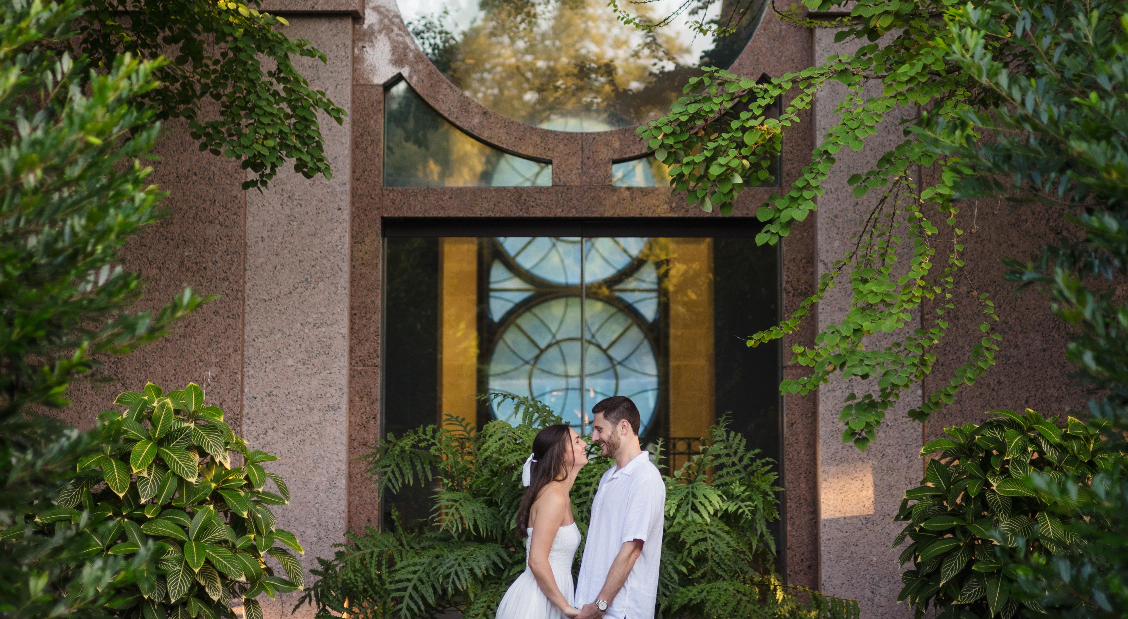 The Wedding Website of Eva Jane Baltzer and Harrison Jacob Linowes