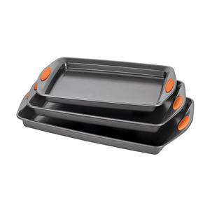 Rachael Ray Yum-o! Nonstick Bakeware 3-Piece Oven Lovin’ Cookie Pan Set, Gray with Orange Silicone Grips