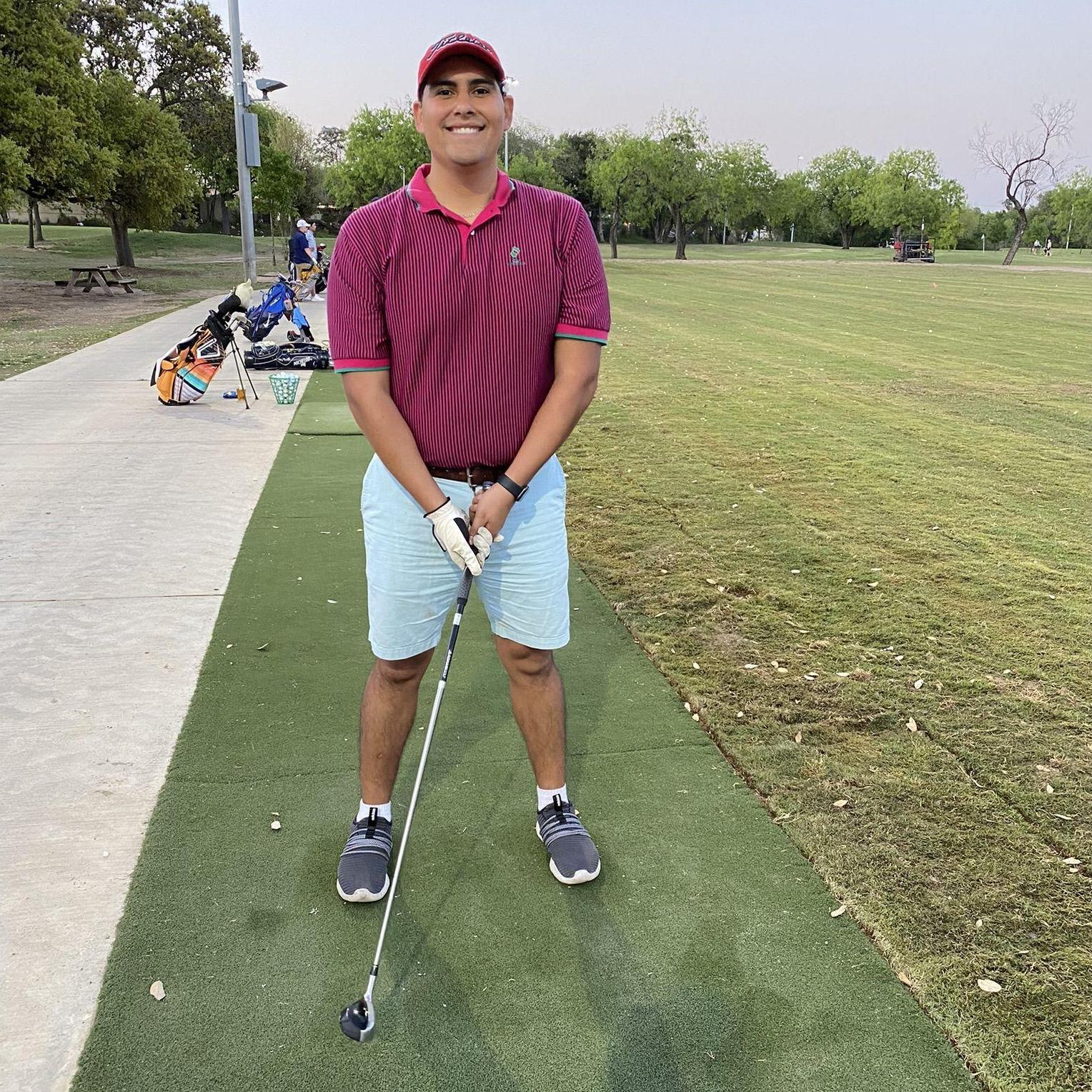 04/2022 | San Antonio, TX | We love going to the driving range together on date nights