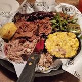 Smokin' Dave's BBQ