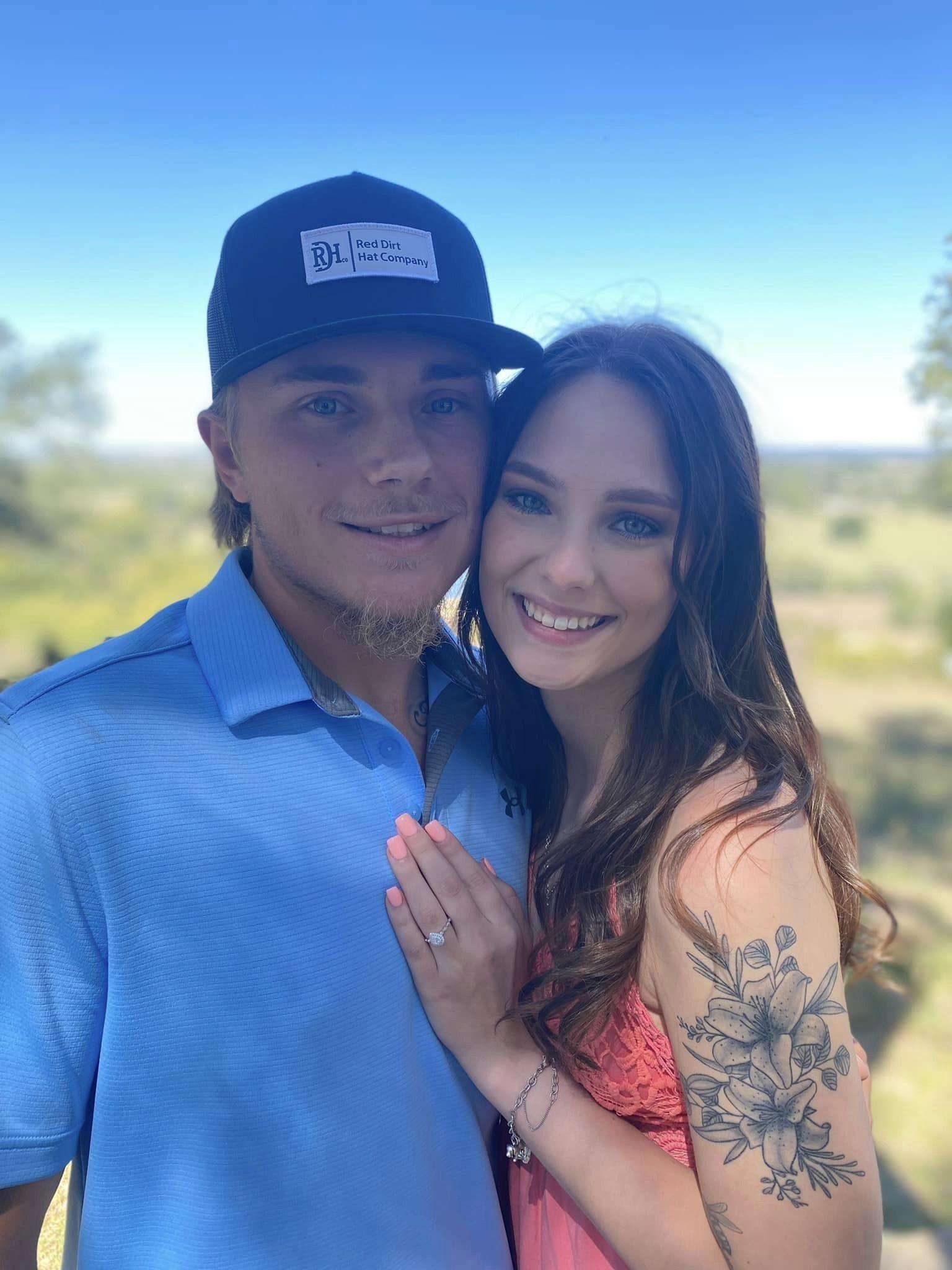 The Wedding Website of Hannah Bryant and Sylas Barrera