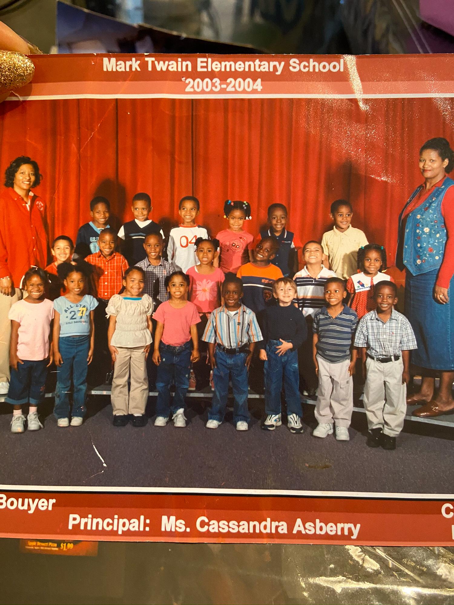 Jordan’s elementary school class (can you guess which one is him?)