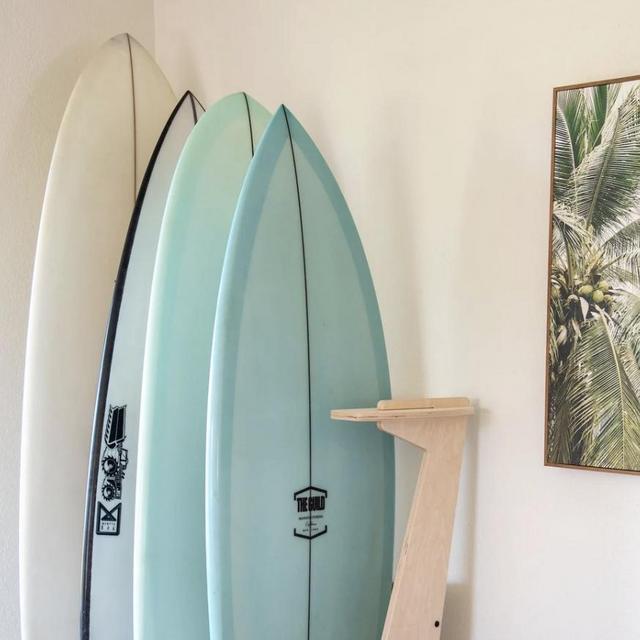 THE PACIFICA freestanding surfboard rack