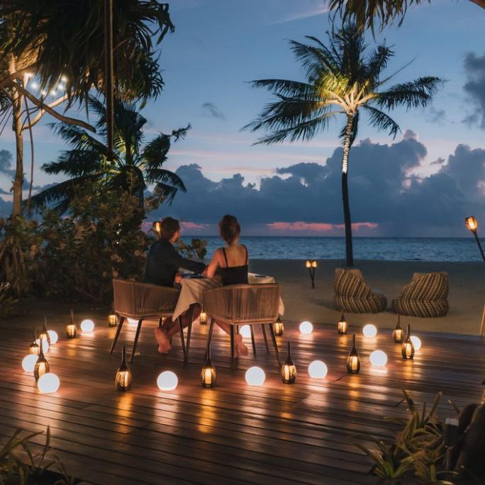 Beachside Dinner For Two (on our honeymoon)
