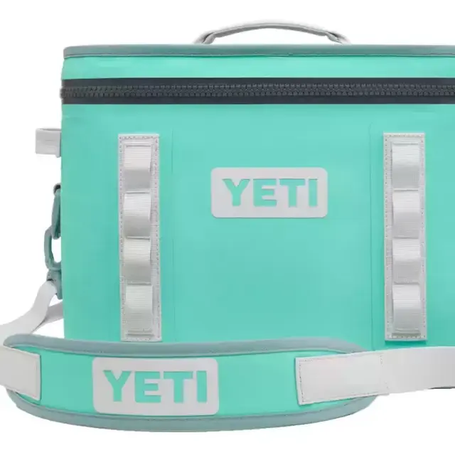 YETI Hopper Flip 18 Cooler (Charcoal)