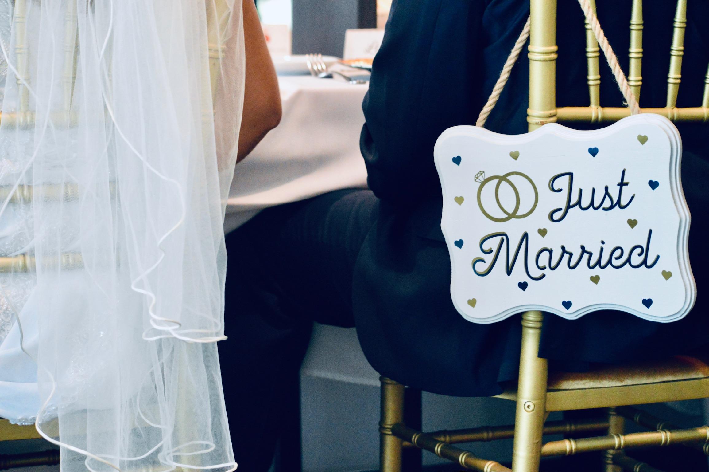 8b3cbc19-e260-40cc-843b-c5d4d109b83c