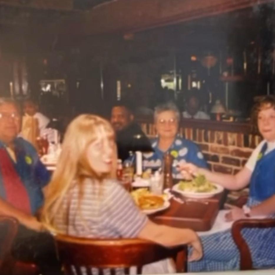 Summer & Katie with grandmommy and Granddad<3