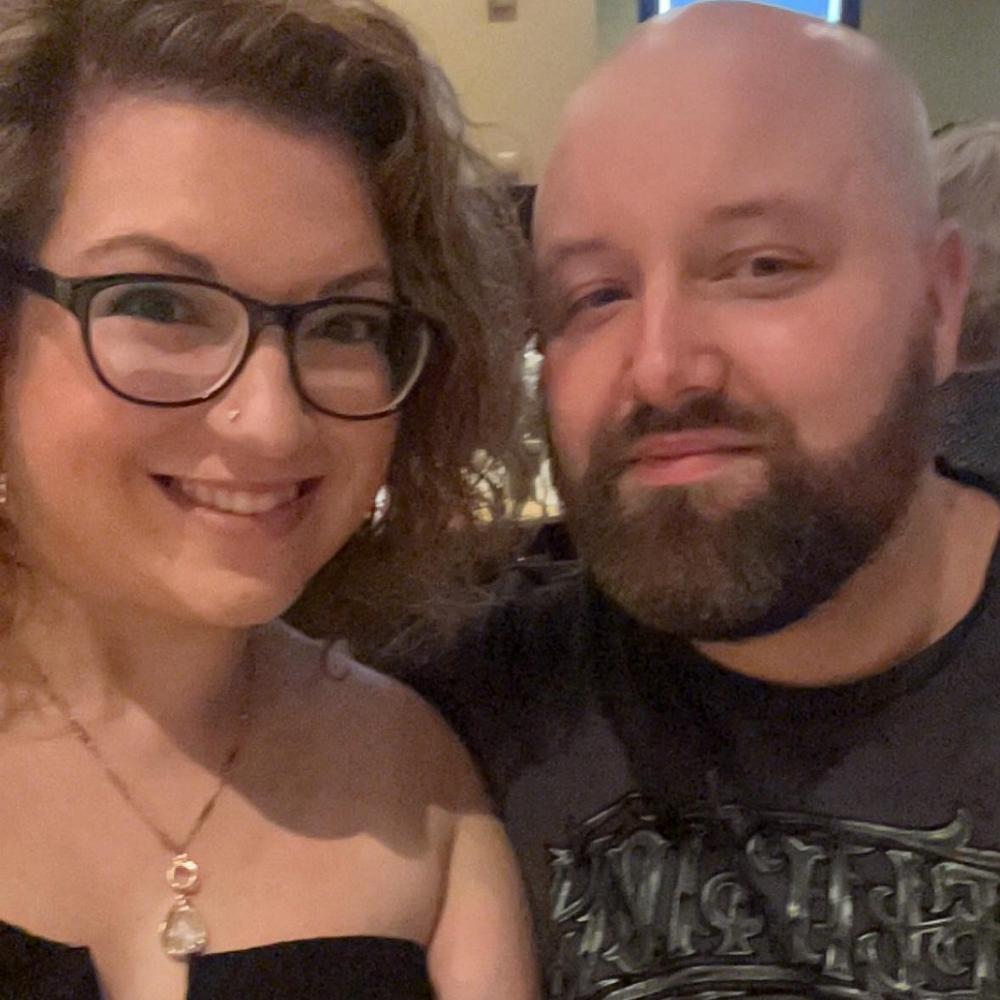 Ashley Hodge and Brett Benardo's Wedding Website, image size:1000x1000