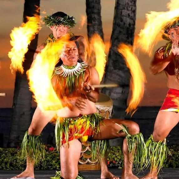 The Feast at Mokapu - Maui Luau
