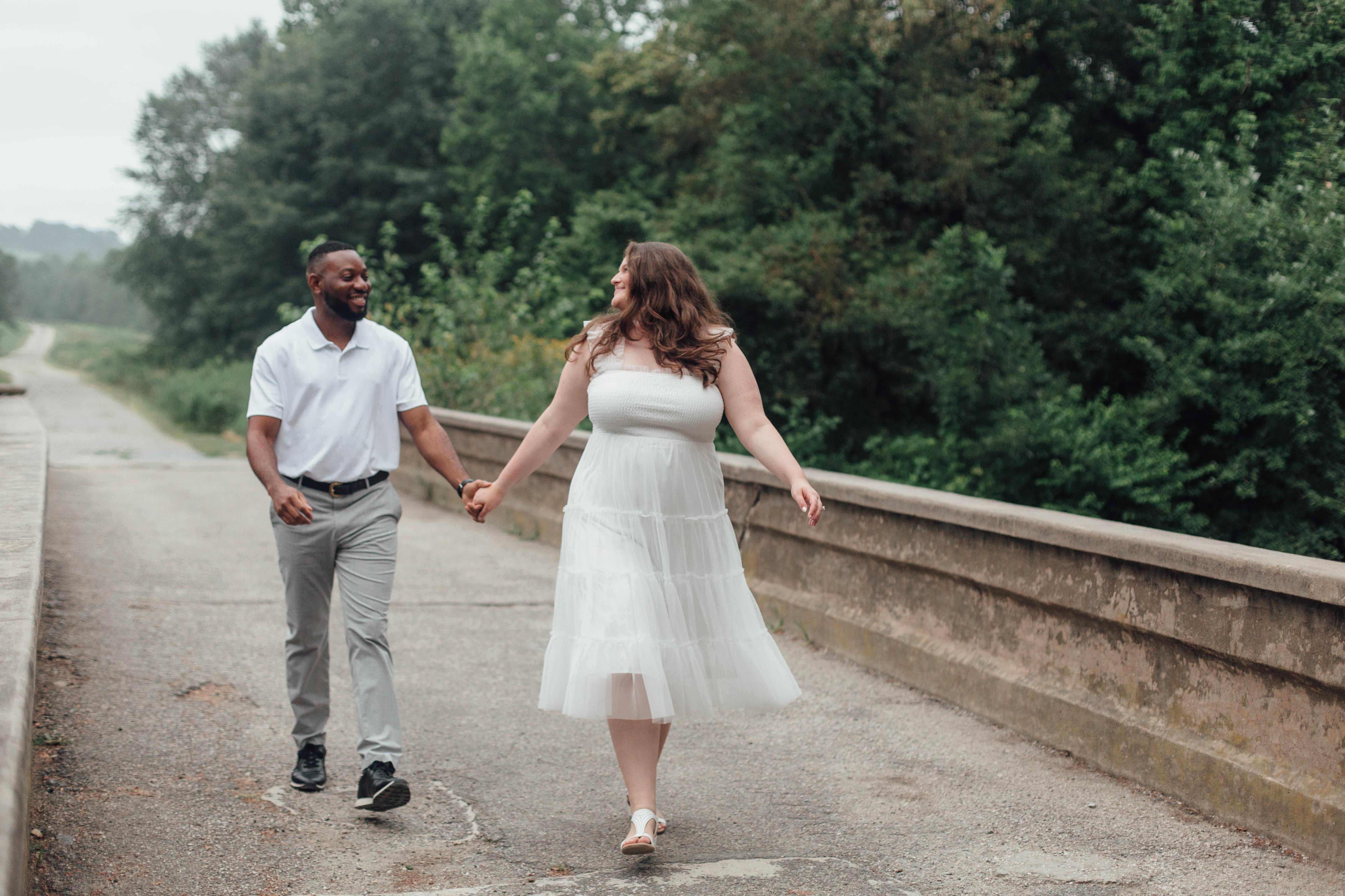 8b4e68f2-5c01-40d2-a25b-9142fea68fe6