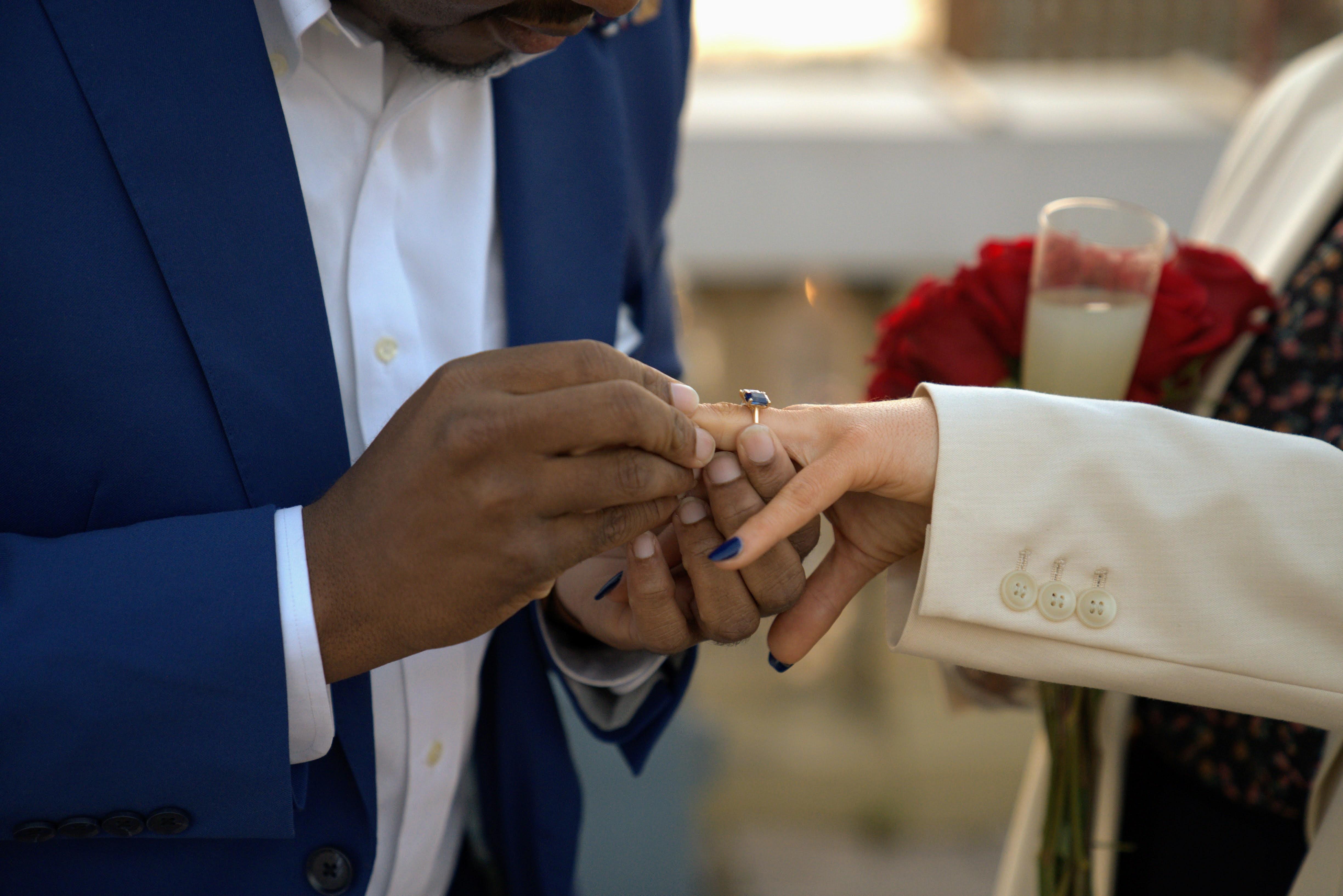 The Wedding Website of Elizabeth Hunt and Tarik Terry