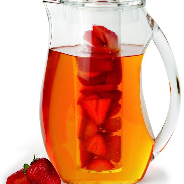 Fruit Infusion Water Pitcher 2.9 Quart