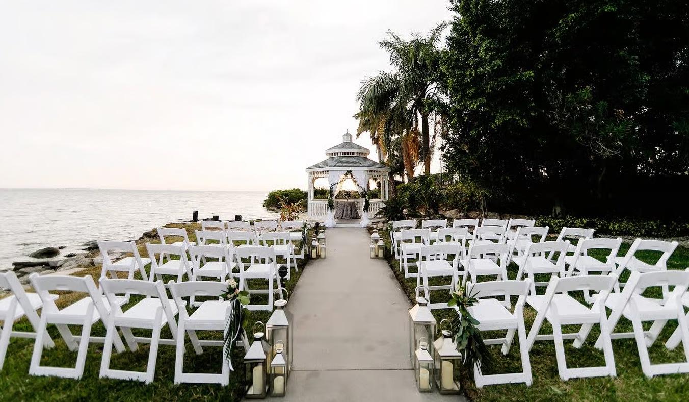 The Wedding Website of Georgia Wells and Ricardo Laguerre