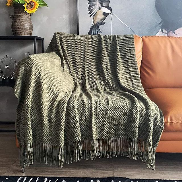 LOMAO Knitted Throw Blanket with Tassels Bubble Textured Lightweight Throws for Couch Cover Home Decor(Dark Olive,60x80)