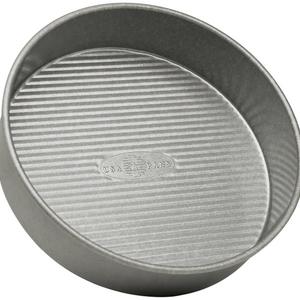USA Pan Bakeware Round Cake Pan, 9 inch, Nonstick & Quick Release Coating, Made in the USA from Aluminized Steel