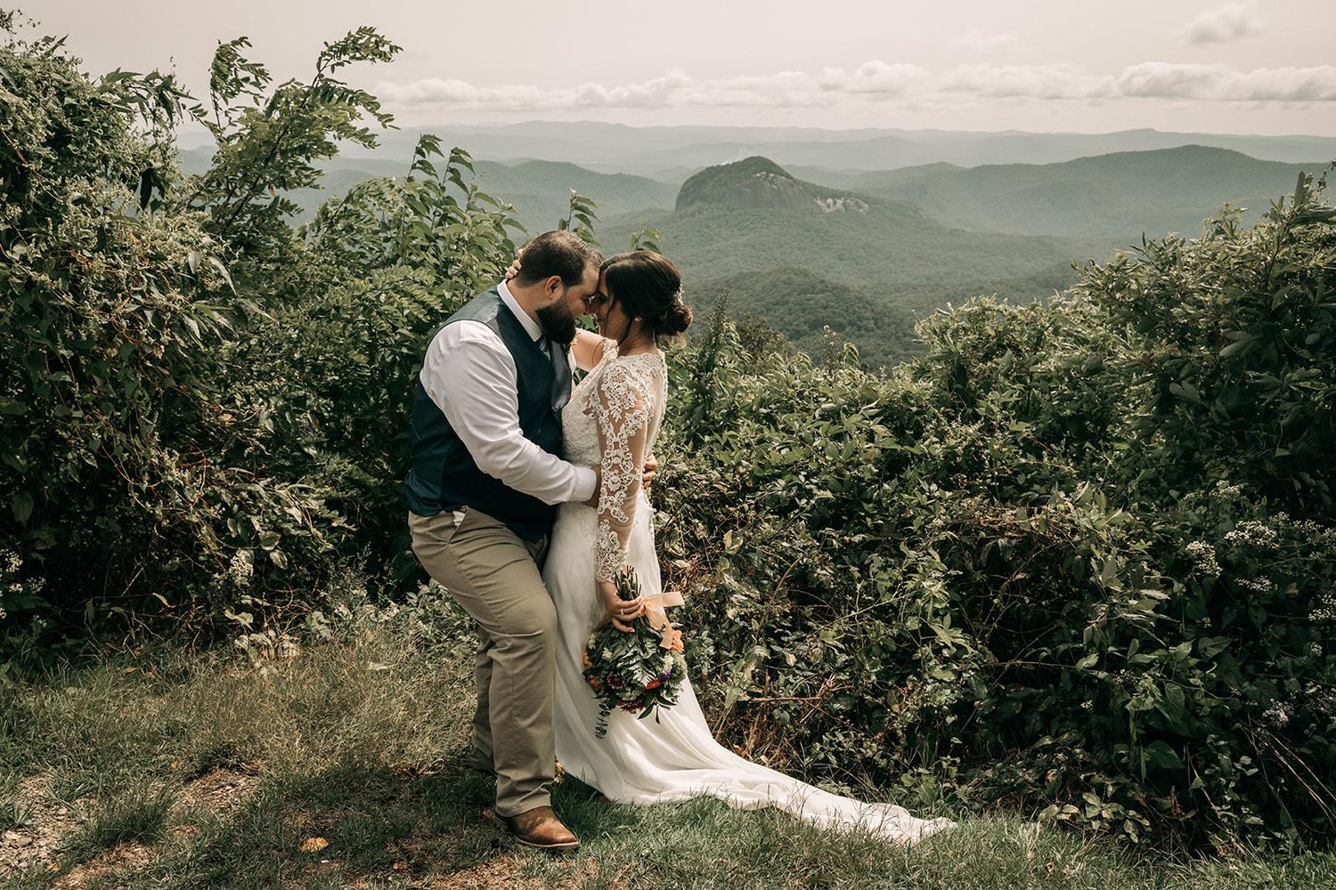 The Wedding Website of Jena Aranibar and Jon Aranibar